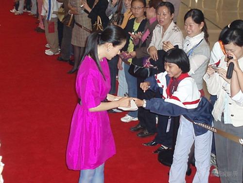 �յ����������ͳ�ϯ��ʱ���Ըв�ʧ����(ͼ)