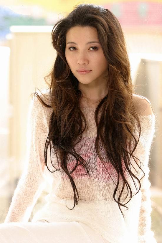 新科影后颜丙燕电影《牛郎织女》热拍中(图)