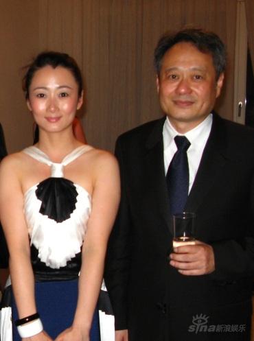 ���βμӡ�ɫ���䡷������ӳչʾ��������(ͼ)