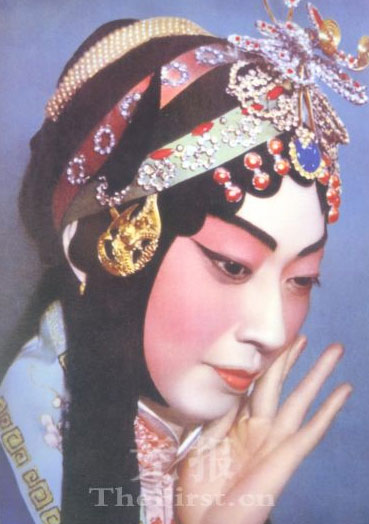 梅兰芳京剧《生死恨》中韩玉娘扮相。