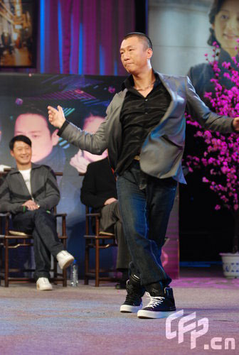 孙红雷秀跳霹雳舞