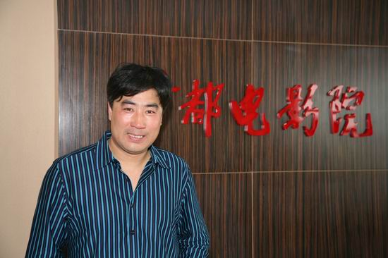 朱时茂的弟弟朱时春执导《继母日记》