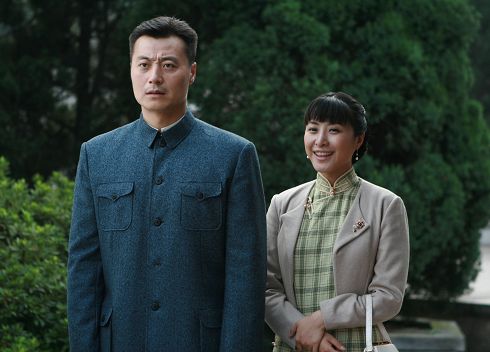 在上海举行了首映礼,有趣的是,这是他们二人继电影《破冰》和电视剧