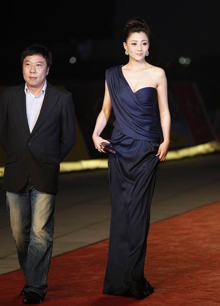 殷桃完美亮相 "杨贵妃"闪耀华语电影盛事(图)
