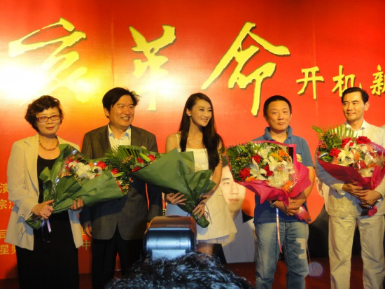 林鹏和主创人员