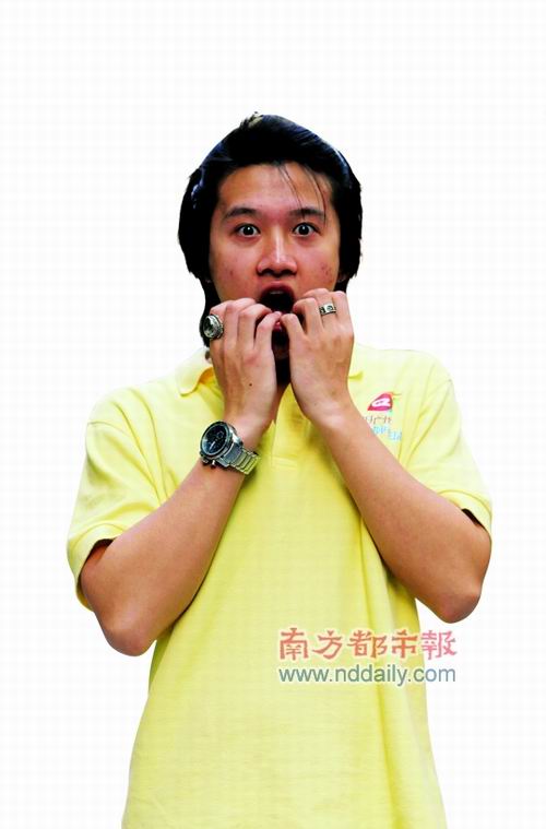温超模仿周星驰经典表情
