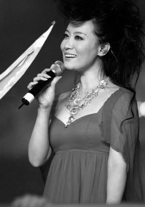 谭晶唱《关云长》主题歌 《千里走单骑》流行唱