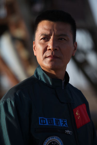 《飞天》里对男主角张天聪的出色演绎,刘之冰(微博)获得了最佳男演员