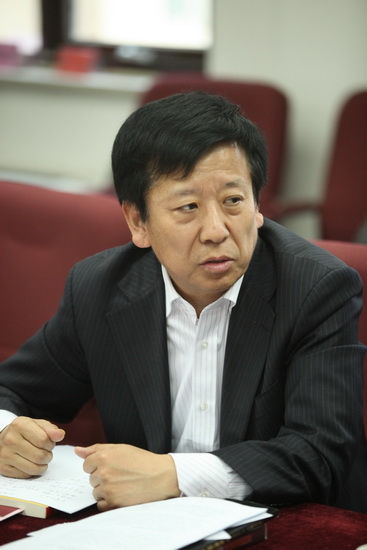 电影家协会秘书长许柏林