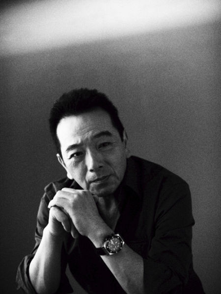 两位重量级奥斯卡影帝及中国两岸众多明星级艺人参演了导演冯小刚这部