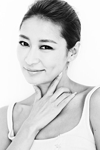 今日上午,凭《杀生》入围最佳女配角的演员梁静由京动身飞赴台湾