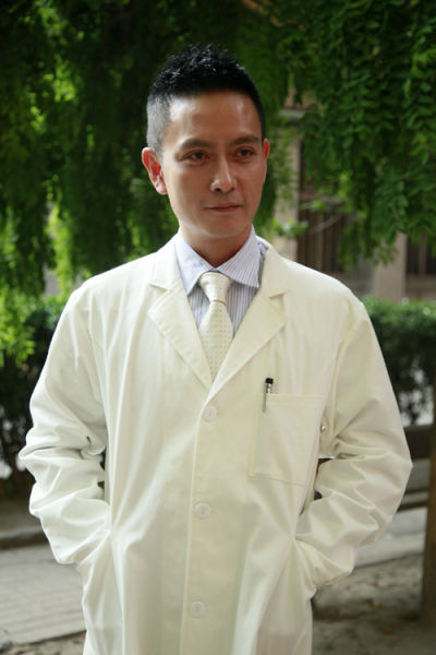 《那五年》谢君豪代言医生