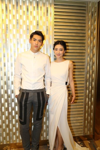 吴亦凡、王丽坤打造“荷尔蒙情侣档”