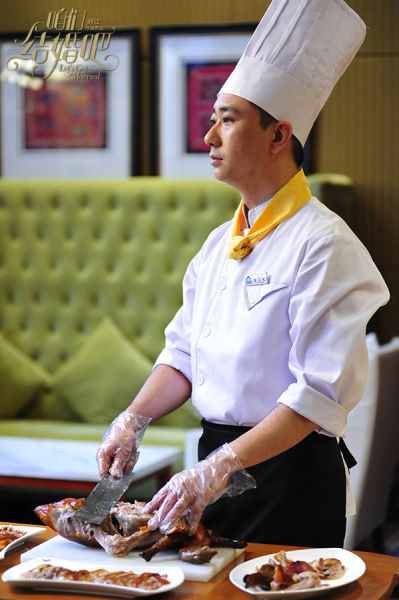 《咱们结婚吧》曝特辑 男神牵手高圆圆