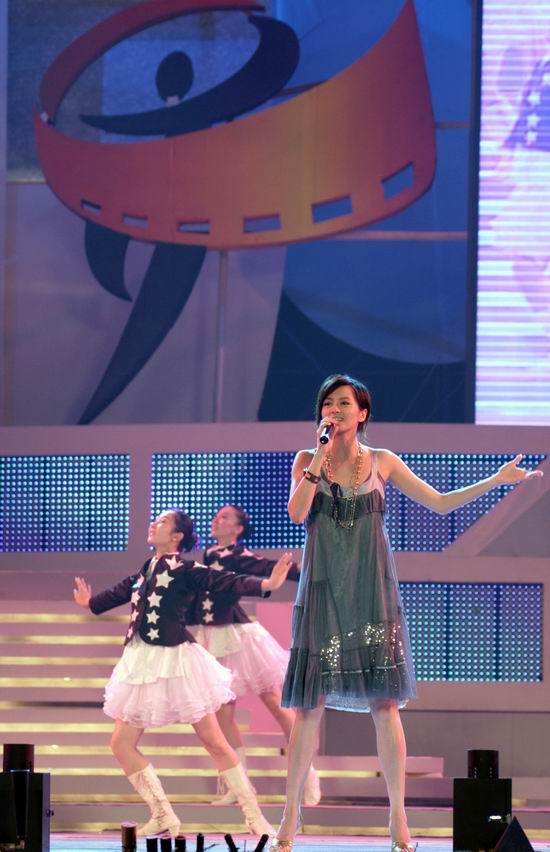 ����������Ӱ�ܻ��ȿ�ĻCCTV6��������(��ͼ)