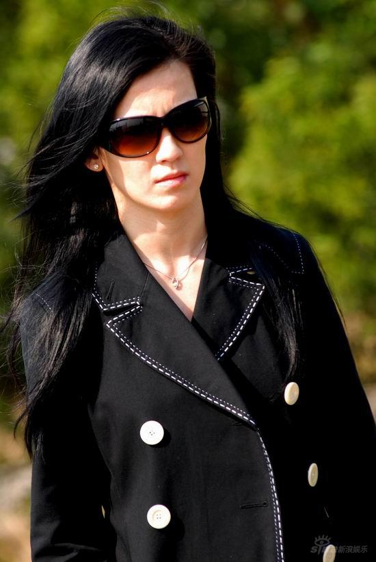 《铁三角》将上映 林熙蕾万绿丛中一点红【图】