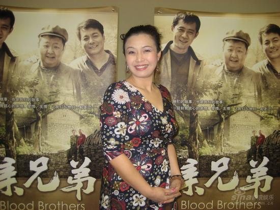 《亲兄弟》北京首映王澜艾丽娅合作出演(组图)