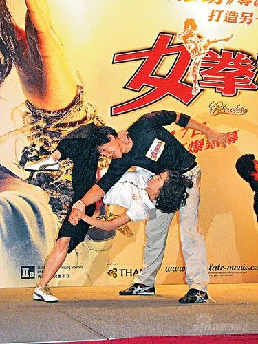 女拳霸新片弱女搏硬汉 武功高强难觅男友(组图)