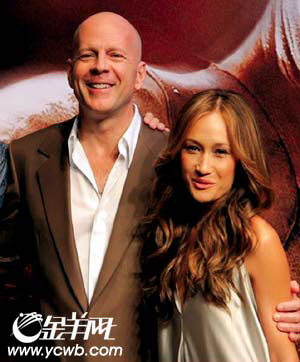 虎胆龙威4》的女主角