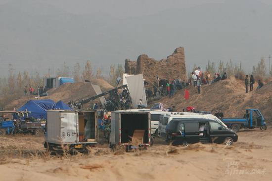 记者客串临时演员跟踪《木乃伊3》上海拍摄进展