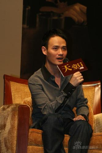 《天堂口》北京首映 舒淇笑谈与张震绯闻【图】
