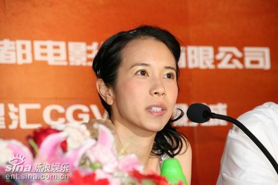 《老港正传》上海见面会 莫文蔚等齐亮相【图】