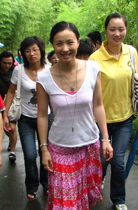 图文:明星认养大熊猫--小陶虹将要认养大熊猫