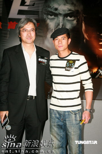 《男儿本色》首映 谢霆锋为儿子讨礼物【图】