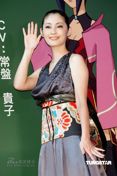 组图：常盘贵子宣传《勇者物语》娇艳妩媚动人