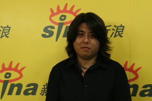 图文:《飞行日志》主创做客--导演韩可一