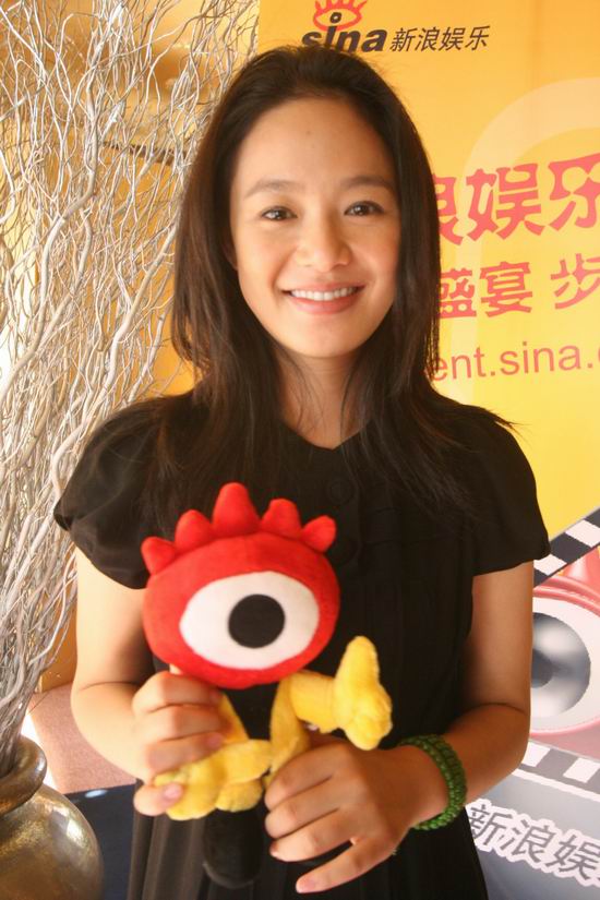 图文：独家对话《太阳》主创--周韵手持小浪人