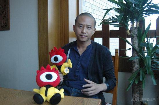 图文：《李米的遭遇》探班--邓超造型刚毅