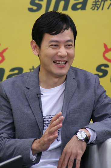 图文：《命运呼叫转移》聊天--邱心志笑答问题