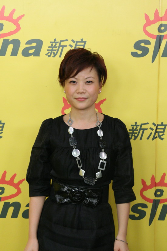 图文：田华黄晓明程青松聊金鸡--田华开心做客