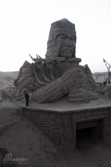 图文:《木乃伊3》河北片场--将军半身像