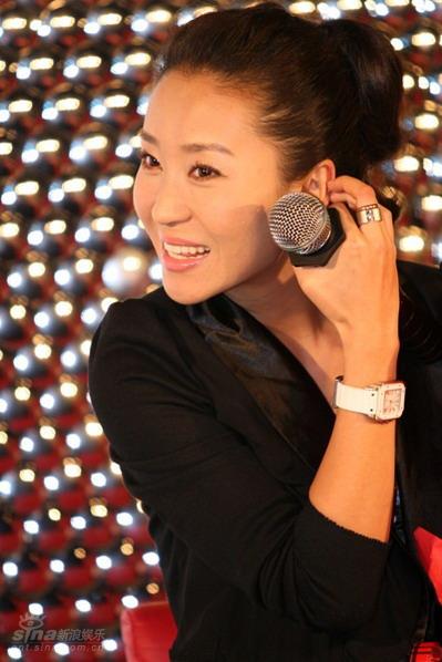 苗圃壮行赴东京 夺影后即获赠私人飞机【图】