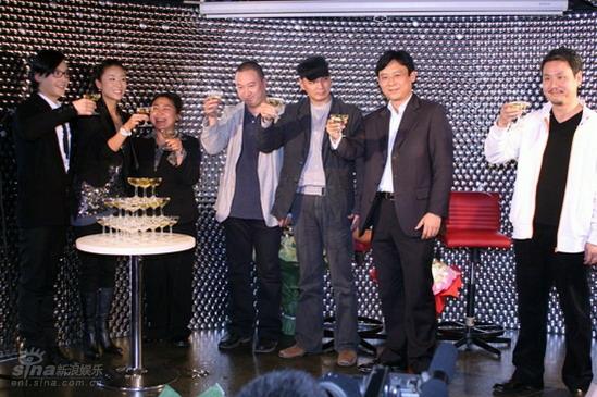 苗圃壮行赴东京 夺影后即获赠私人飞机【图】