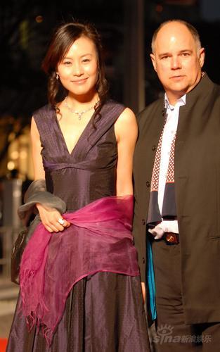 图文：第20届东京电影节开幕--邬君梅夫妇亮相