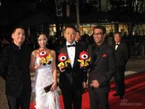 Tokyo shadow exhibits red carpet to become make up person of ball China shadow is glaring full-court (graph)