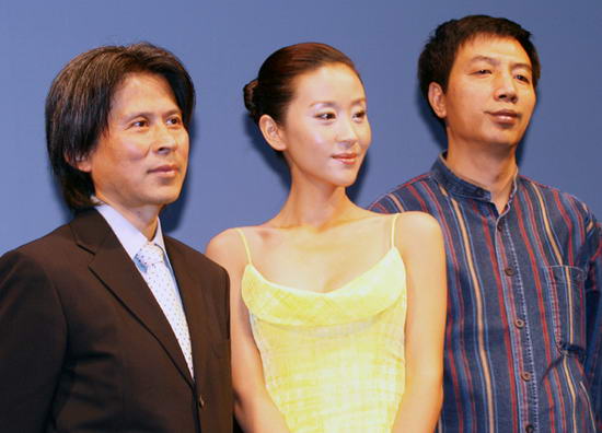 图文：《樱桃》亮相电影节--苗圃与主创合影