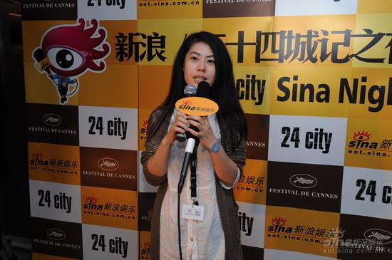 图文:新浪24城记之夜-新京报记者孙琳琳