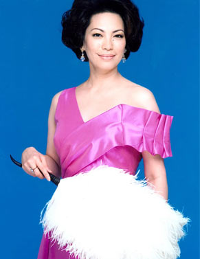 ��̨Ů���ǳ�����ɬ��Ƭ