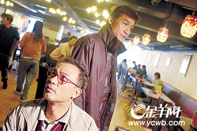 �����١������˺�һ�����˺컨��Ҷ�������