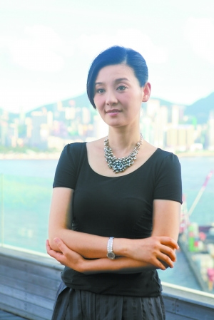 浏览原图 徐帆素面做自己   以往,我们见到演员徐帆,多是化了妆说着