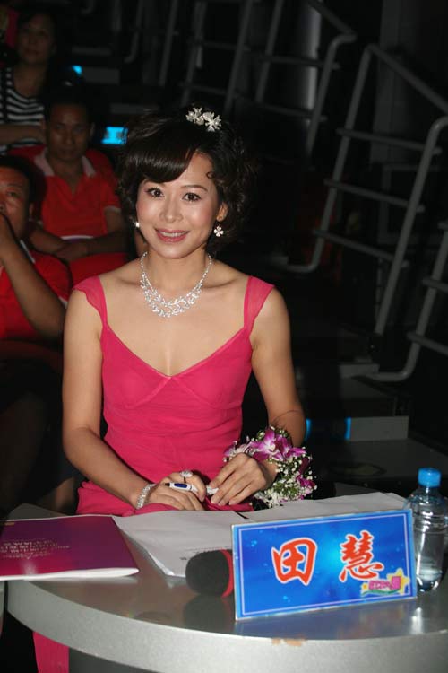 大明星评委田慧的老公是谁-