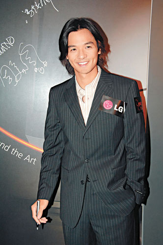 ����׷��ġ�Ӣ�۱�ɫ����Ī��ε������(��ͼ)