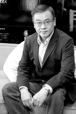 尔冬升自爆曾吸食大麻 艺人多用毒品来逃避社会