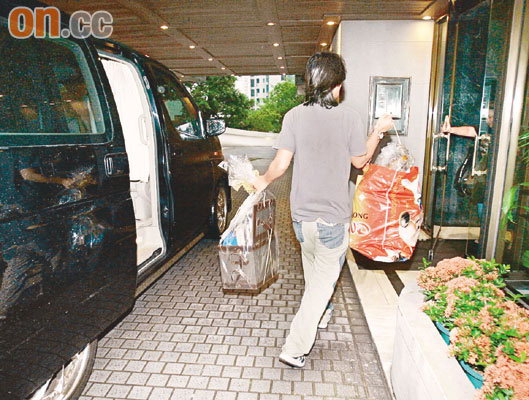 л���ֱ���ϱ���ѳ�Ժ��ҽԺ���߼���Χ��(ͼ)