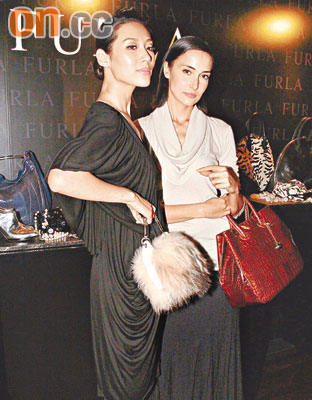 lisa s.获女同性恋者示爱 熊黛林抗拒假结婚