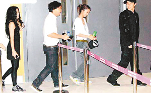 口称薛凯琪只是朋友房祖名欲赴台探班“女友”